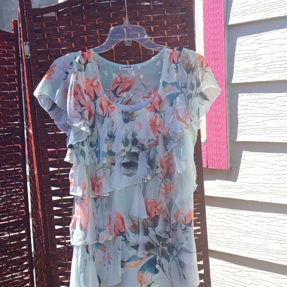 Sleeves summer blouse very lightweight material